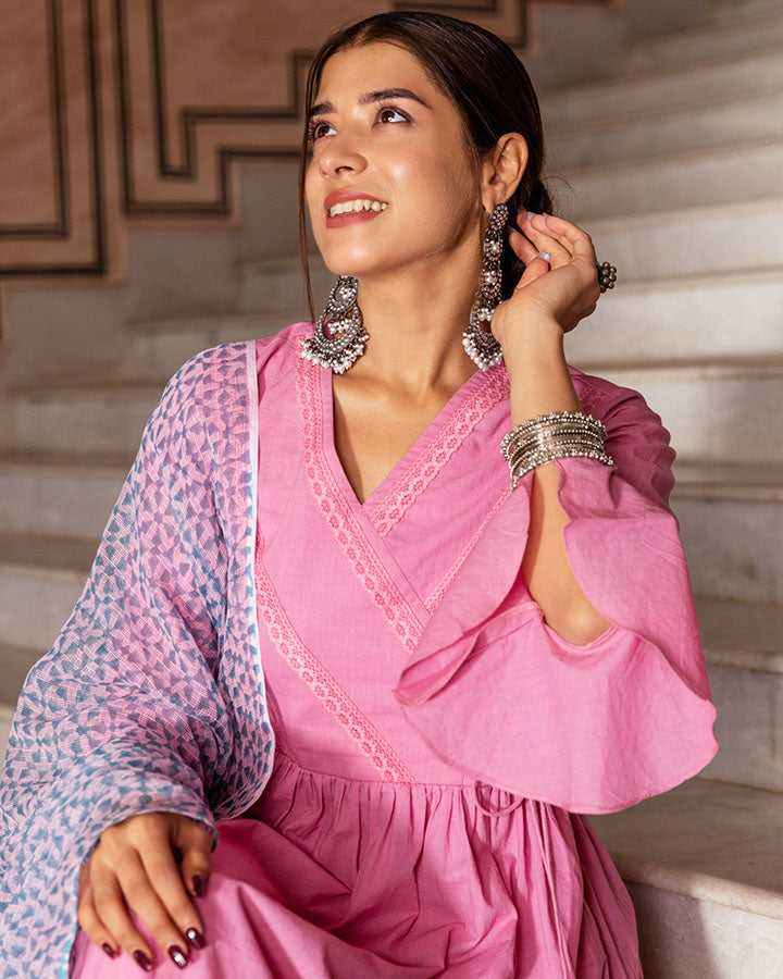 Gulabi Doriya Suit Set