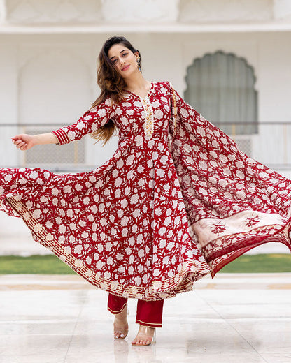 Surkh Cotton Suit Set