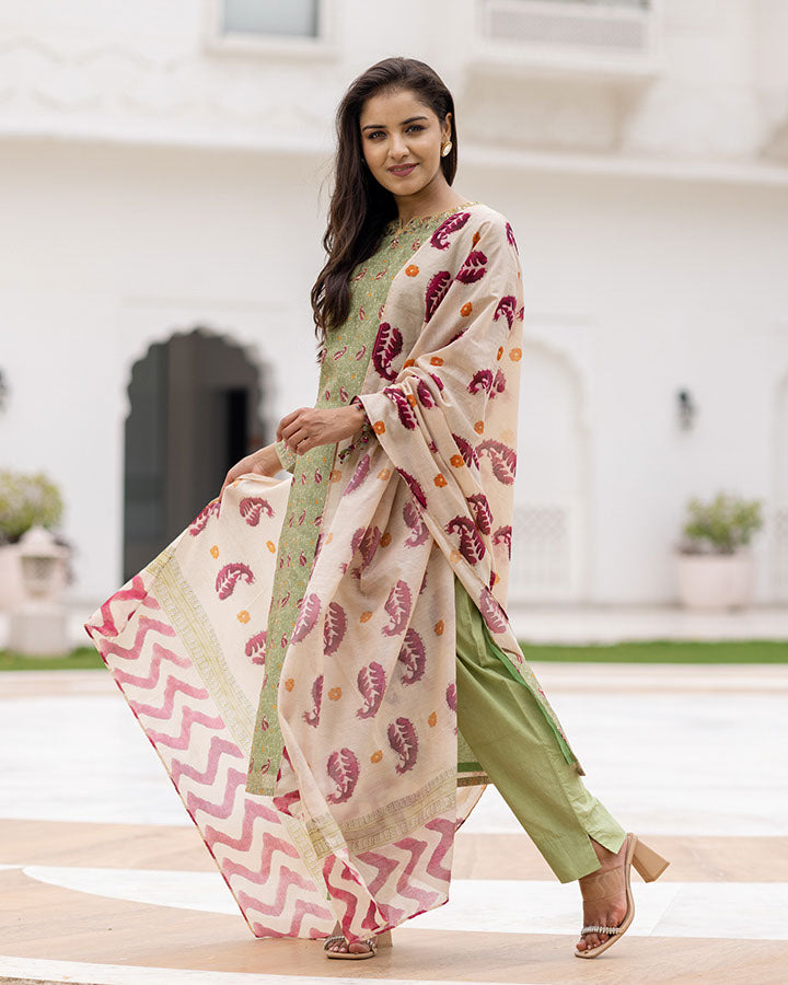 Kamya Suit Set
