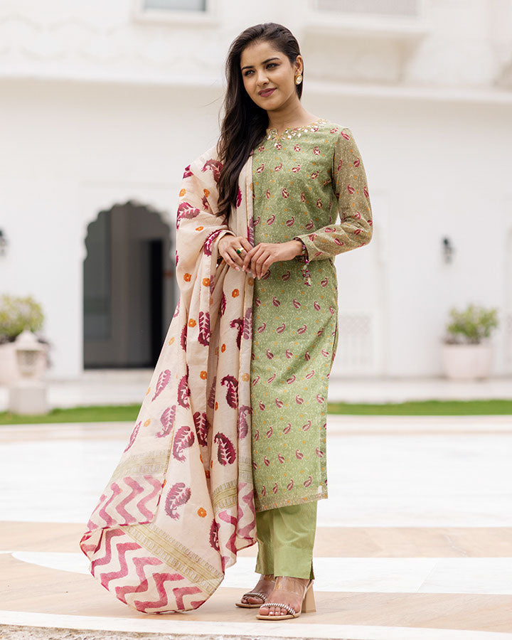 Kamya Suit Set