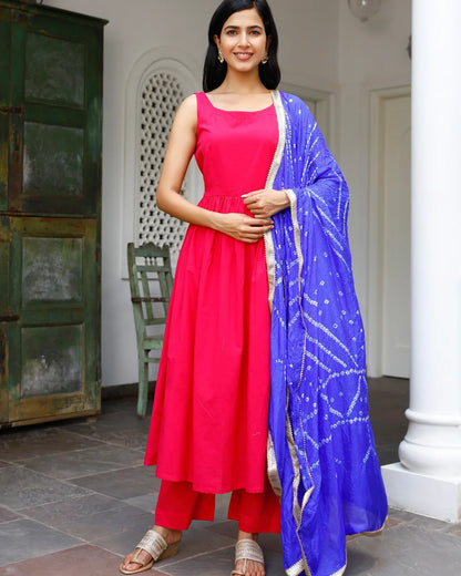 Pink Kurta With Blue Bandhani