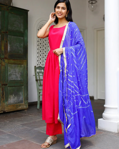 Pink Kurta With Blue Bandhani