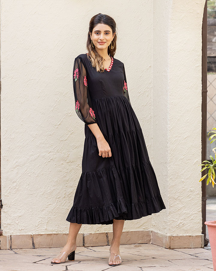 SCARLET MAXI DRESS