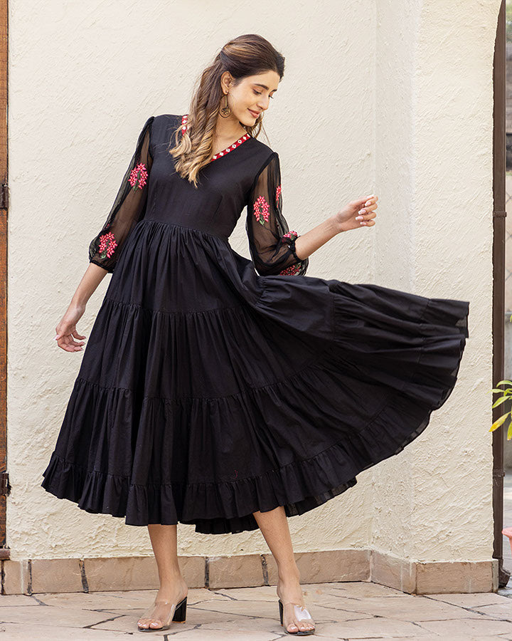 SCARLET MAXI DRESS