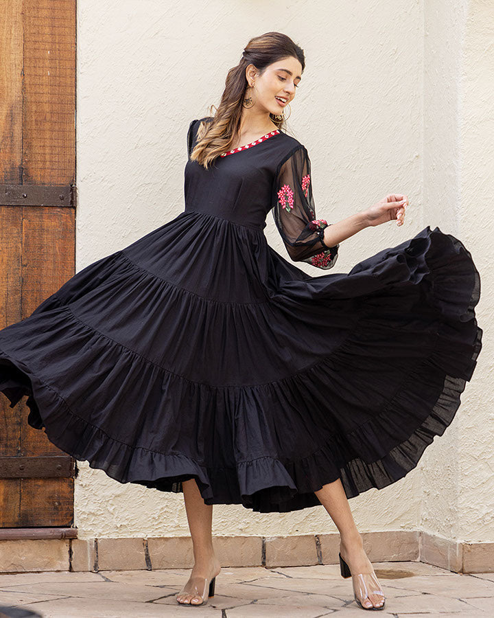 SCARLET MAXI DRESS