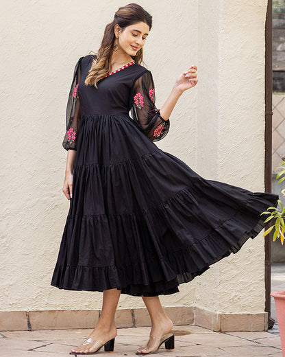 SCARLET MAXI DRESS