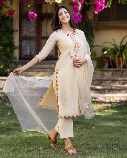 AMRITA CHANDERI SUIT SET