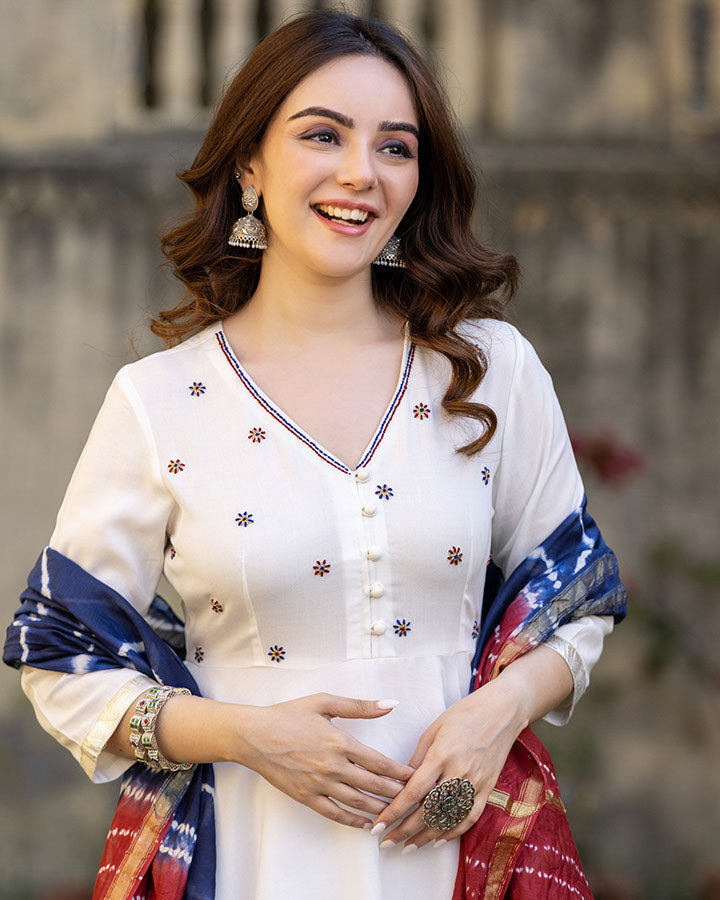 ADVIKA SUIT SET