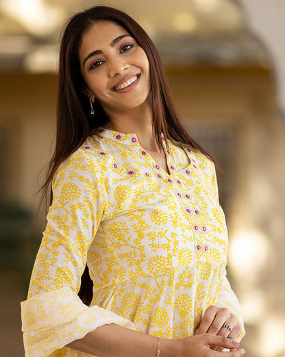 MRIDULA BLOCK SUIT SET