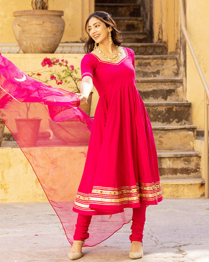 ROSEATE GOTA SUIT SET