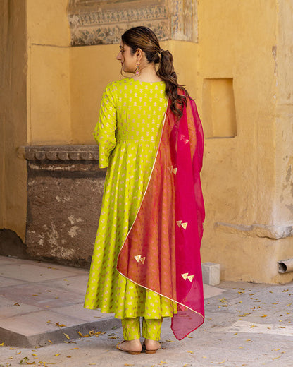 SURVEEN FOIL SUIT SET