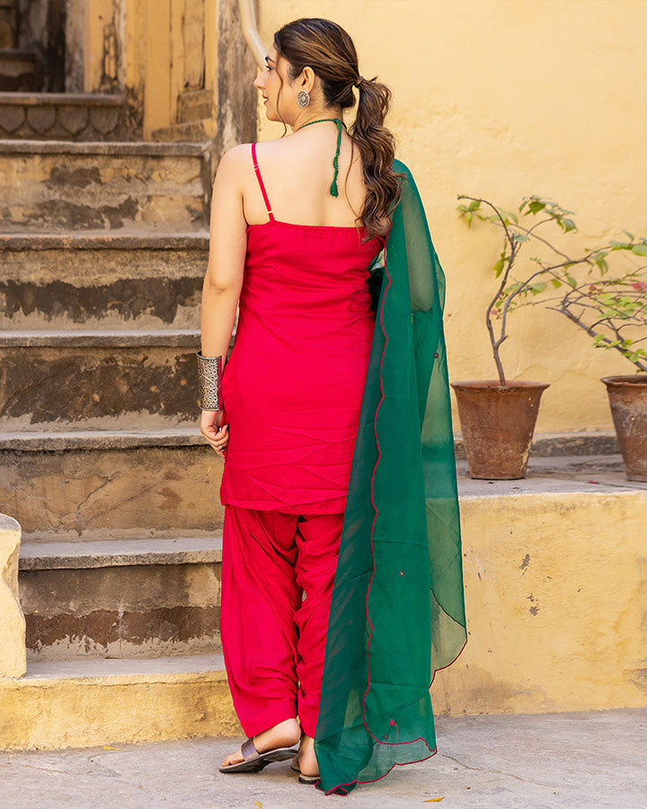 Ishani Patiala Suit Set