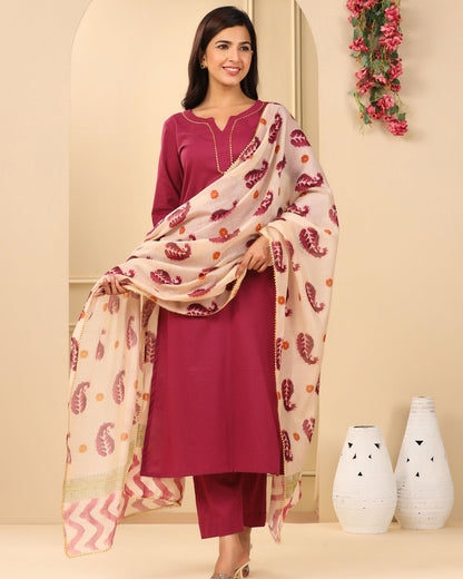 Devyani Suit Set