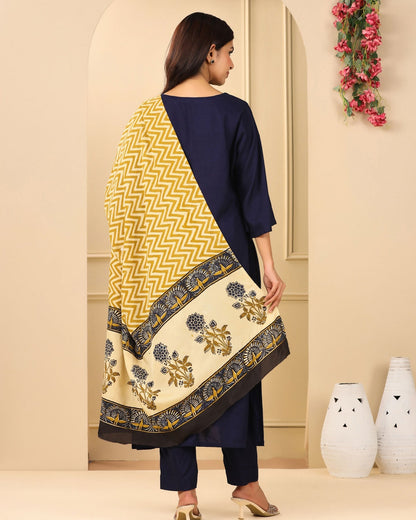 Garvi Suit Set