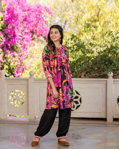 Black Aquarelle Floral Kurta Set