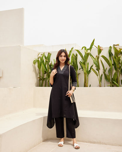 Essential Black Kurta Set