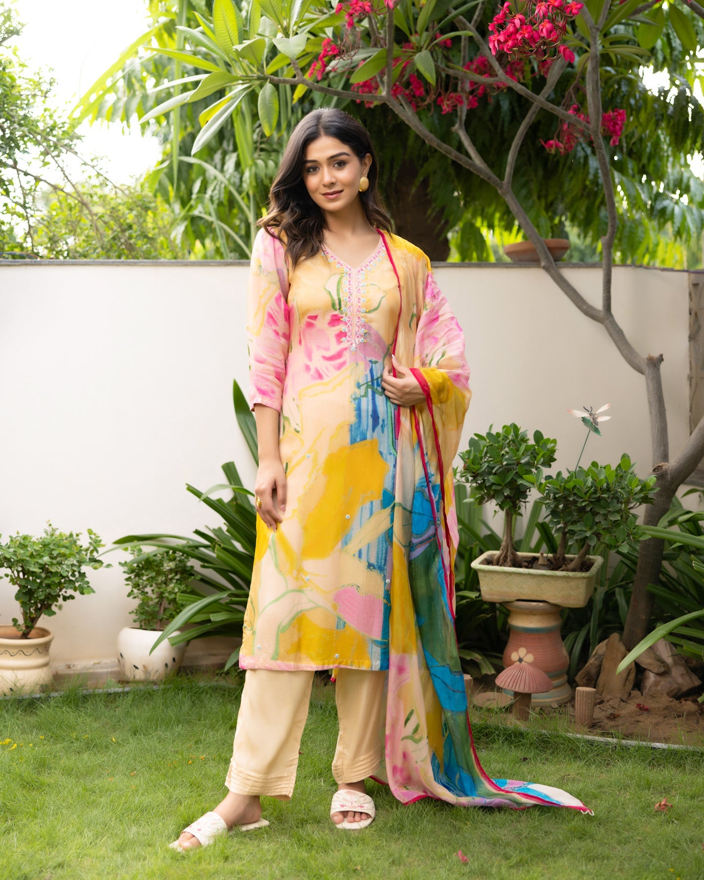 Sunny Yellow Radiance Festive Set