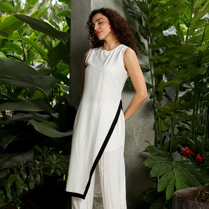 Contrast Tilt Kurta Set