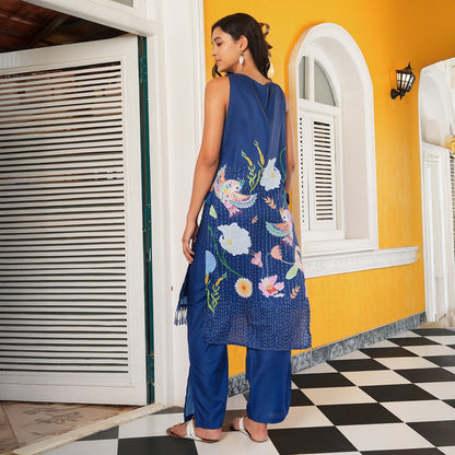 Edena Mural Kurta Set