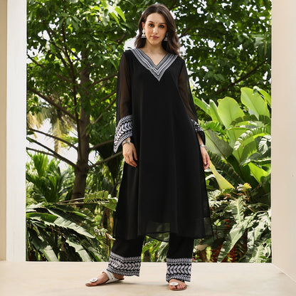 Folaige-Lined Kurta Set
