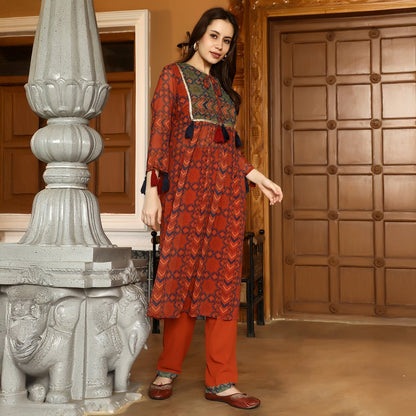 Geometric Block Kurta With Trousers