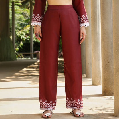 Constrast-Motif Kurta Set
