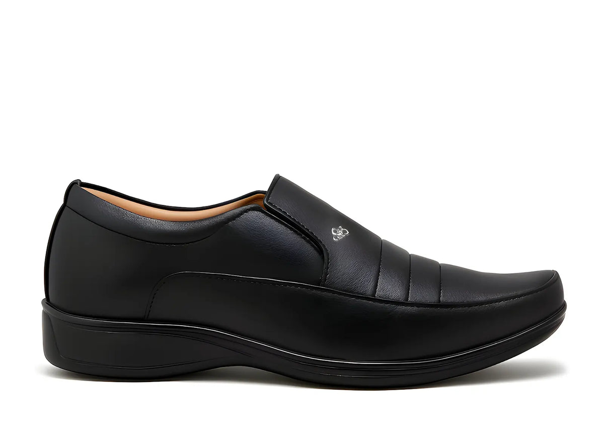 WUGO Latest Fashionable Men Formal Shoes Office Shoes Outdoor Shoes Business Shoes For Men's & Boys