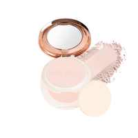 Swiss Beauty Control Lightweight Powder For Matte Flawless Finish Compact-Light Medium