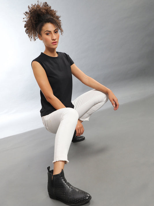 Black Round Neck T-Shirt