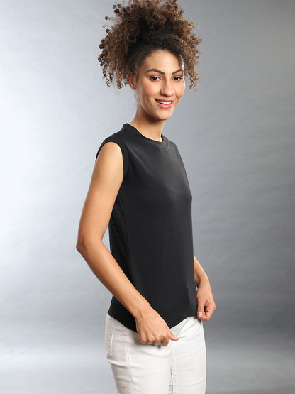 Black Round Neck T-Shirt