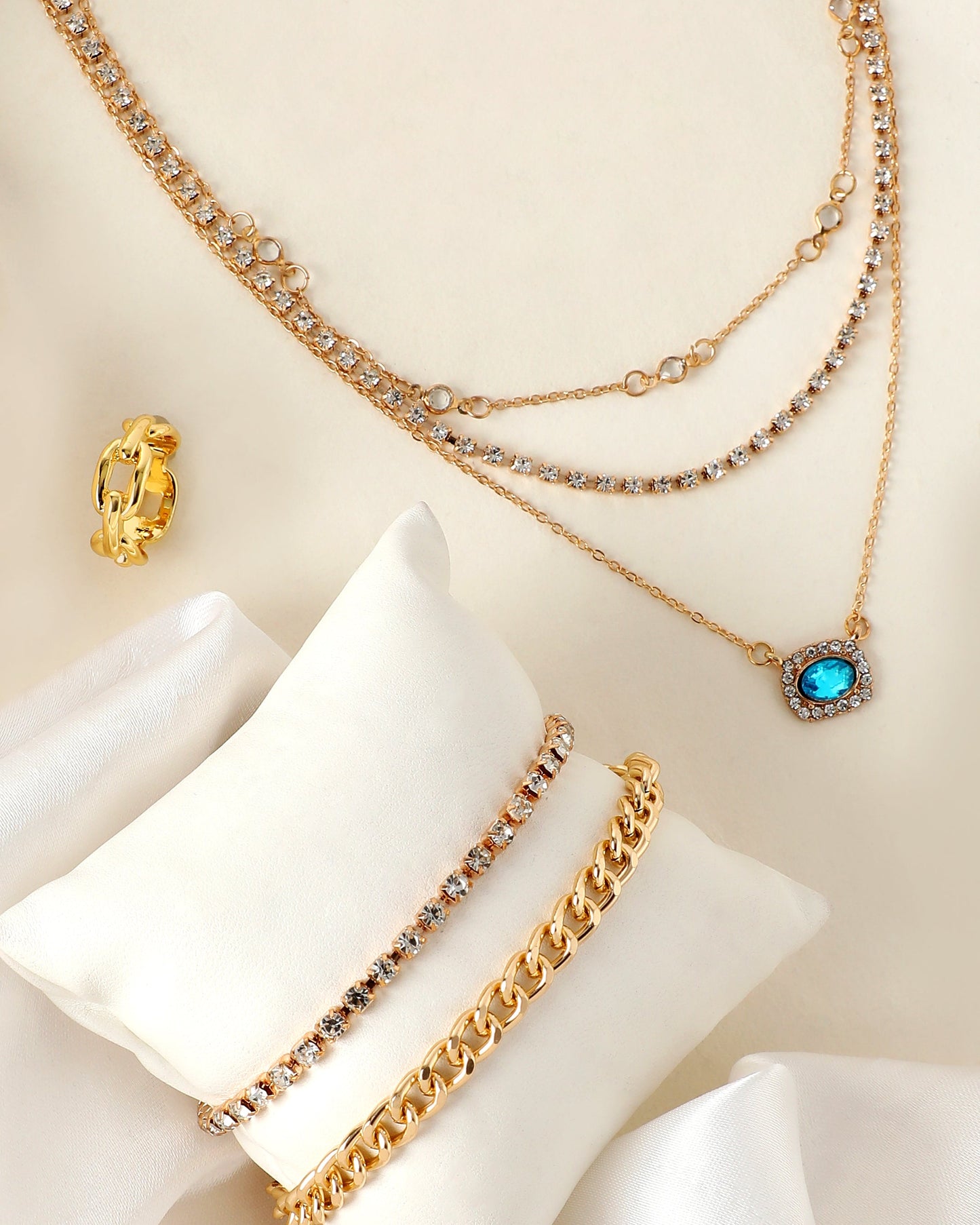LAYERED NECKLACE WITH DESIGNER RING & MULTIPURPOSE BRACELET