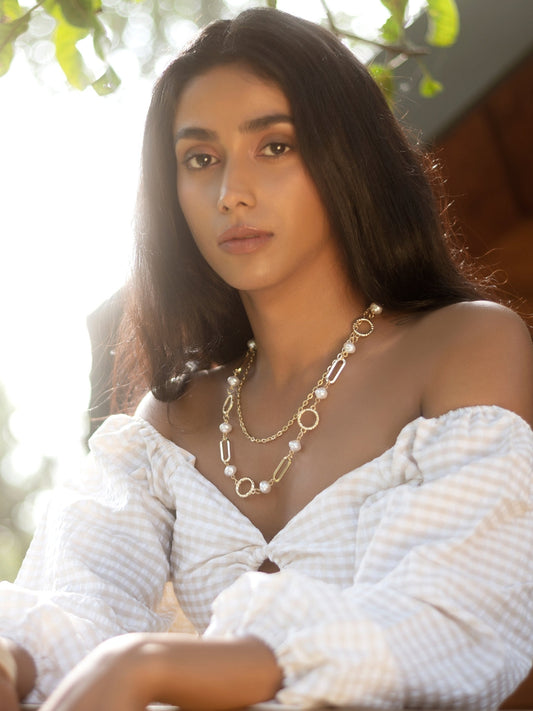 LAYERED PEARL NECKLACE WITH EARRING & RING