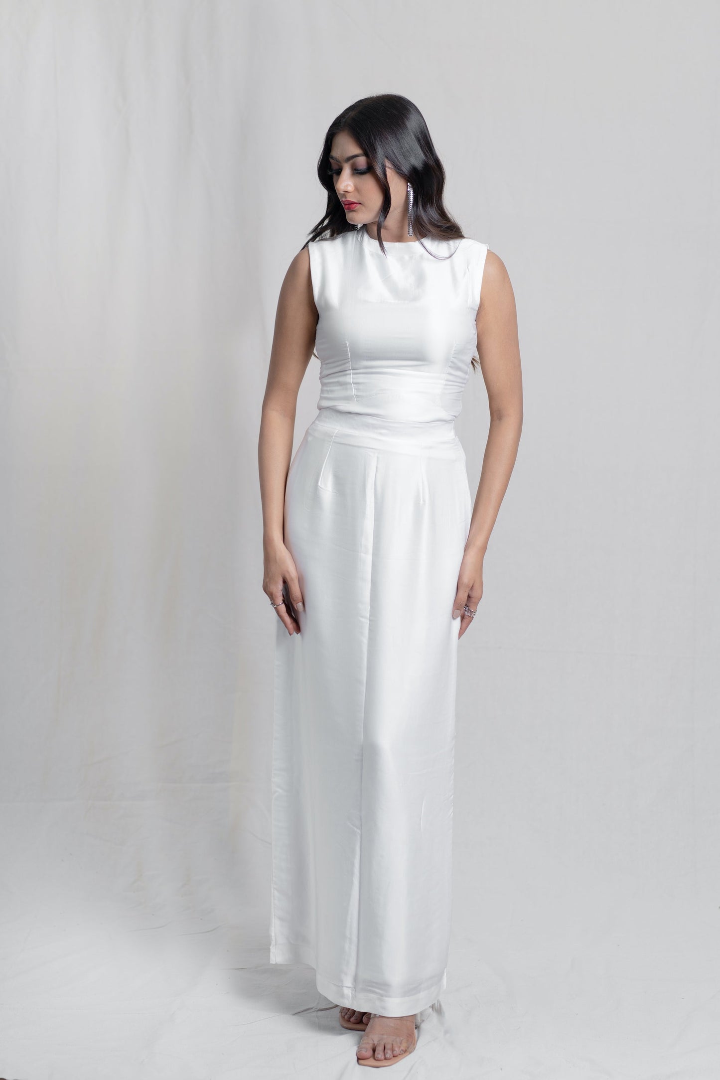 Formal Set, Front