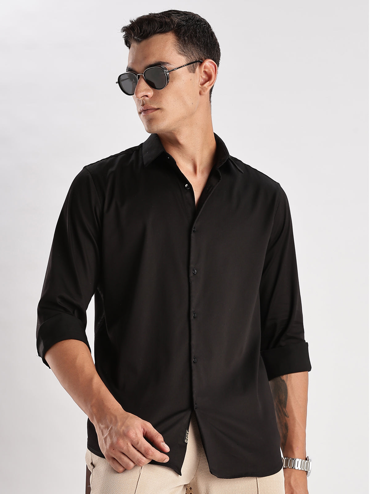 Slim Fit Solid Casual Shirt