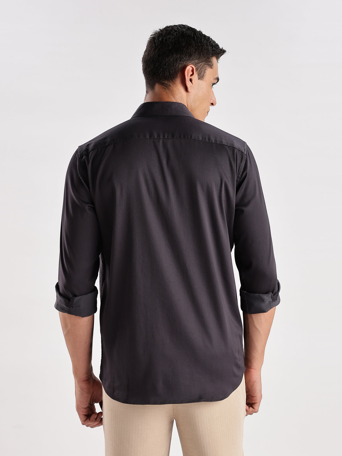 Slim Fit Solid Casual Shirt