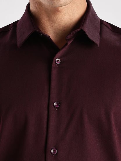 Slim Fit Solid Casual Shirt
