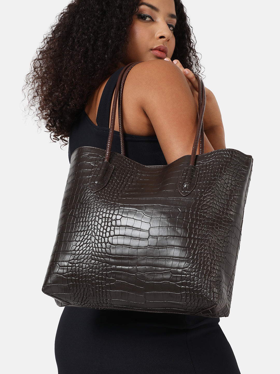 Black Textured Vegan Leather Tote Bag With Pouch Set