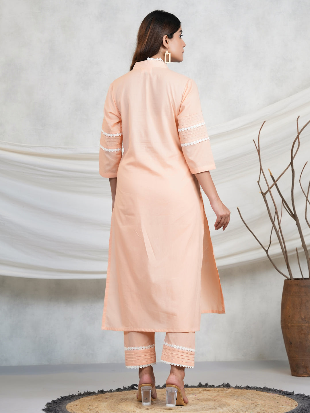 Kangana Kurti