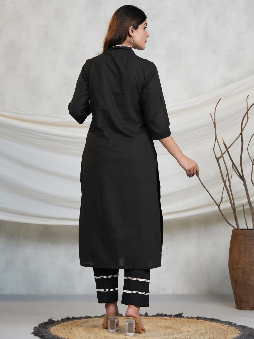 Maira Kurti