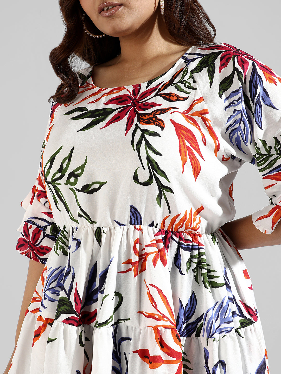 Instafab Plus Women Floral Design Stylish Casual Dresses
