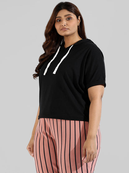 Solid Stylish Half Sleeve Hooded Neck Top