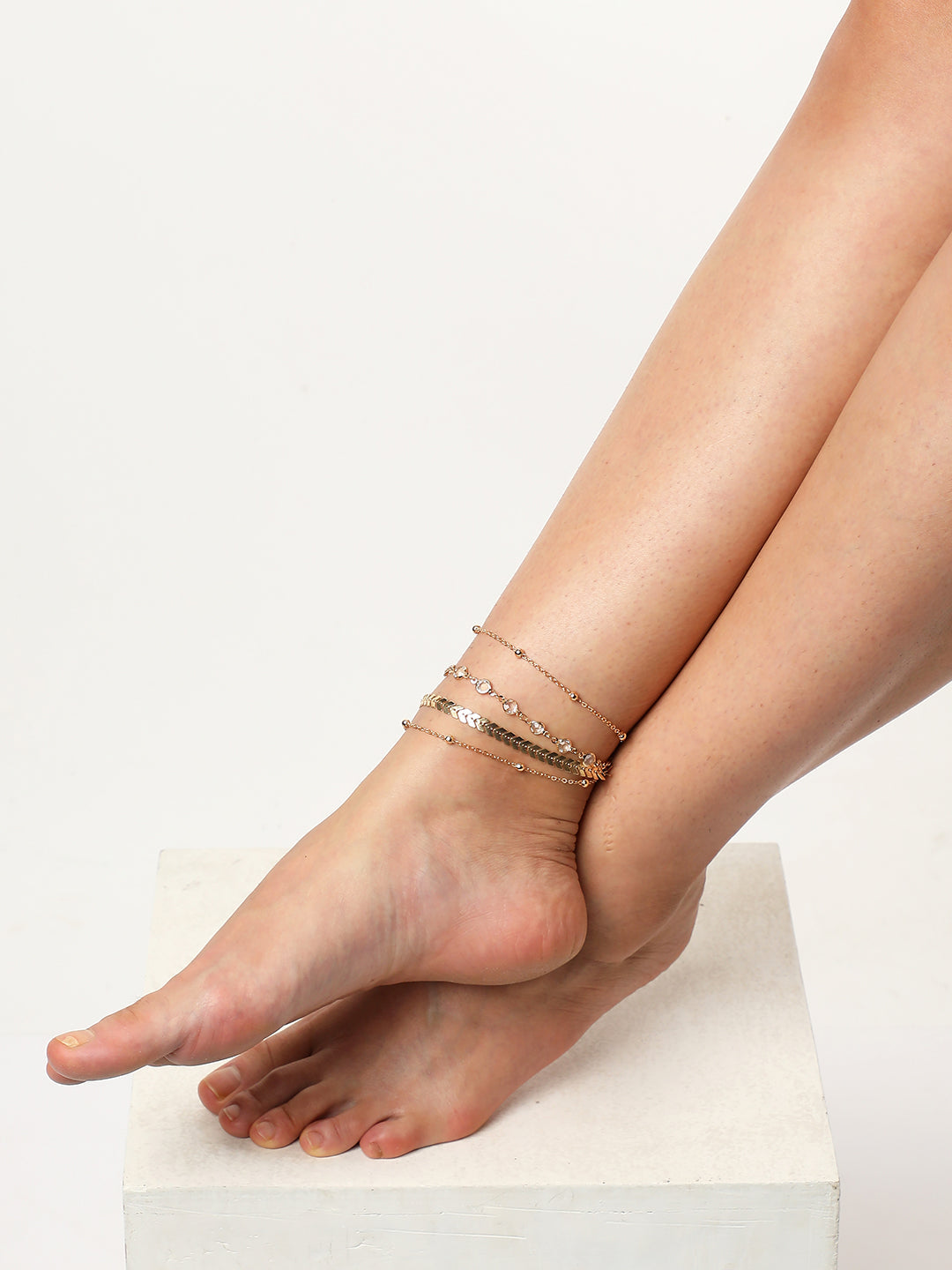 WOMEN GOLD PLATED SET OF 4 ANKLET CUM BRACELET
