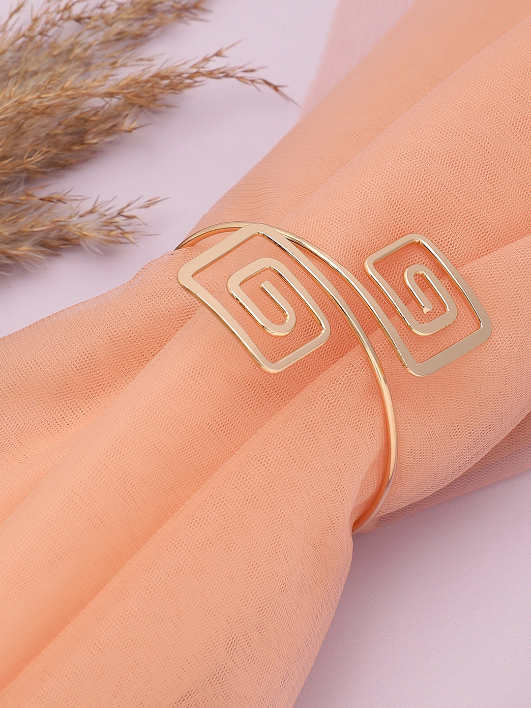 Puzzling Perfection Armlet