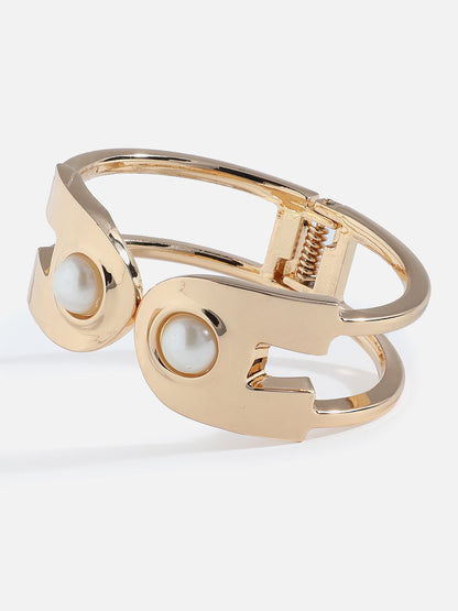 Gold Plated Pearls Bracelet