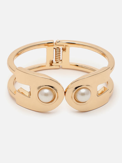 Gold Plated Pearls Bracelet