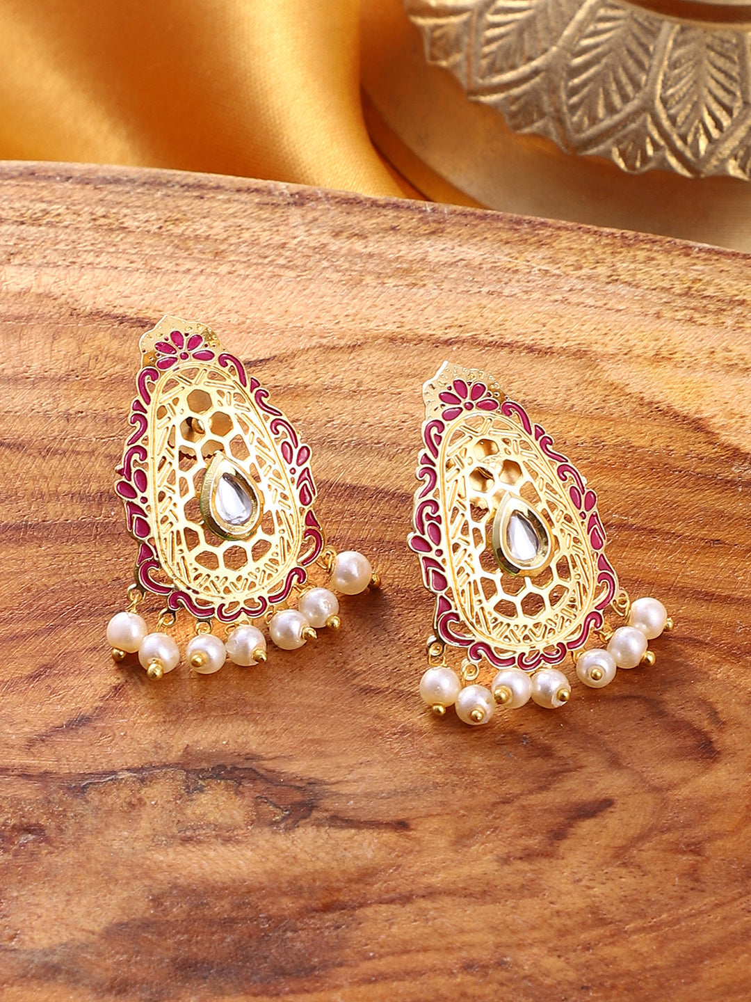 The Zayna Drop Earrings - Magenta Pink-SOHEAR1550