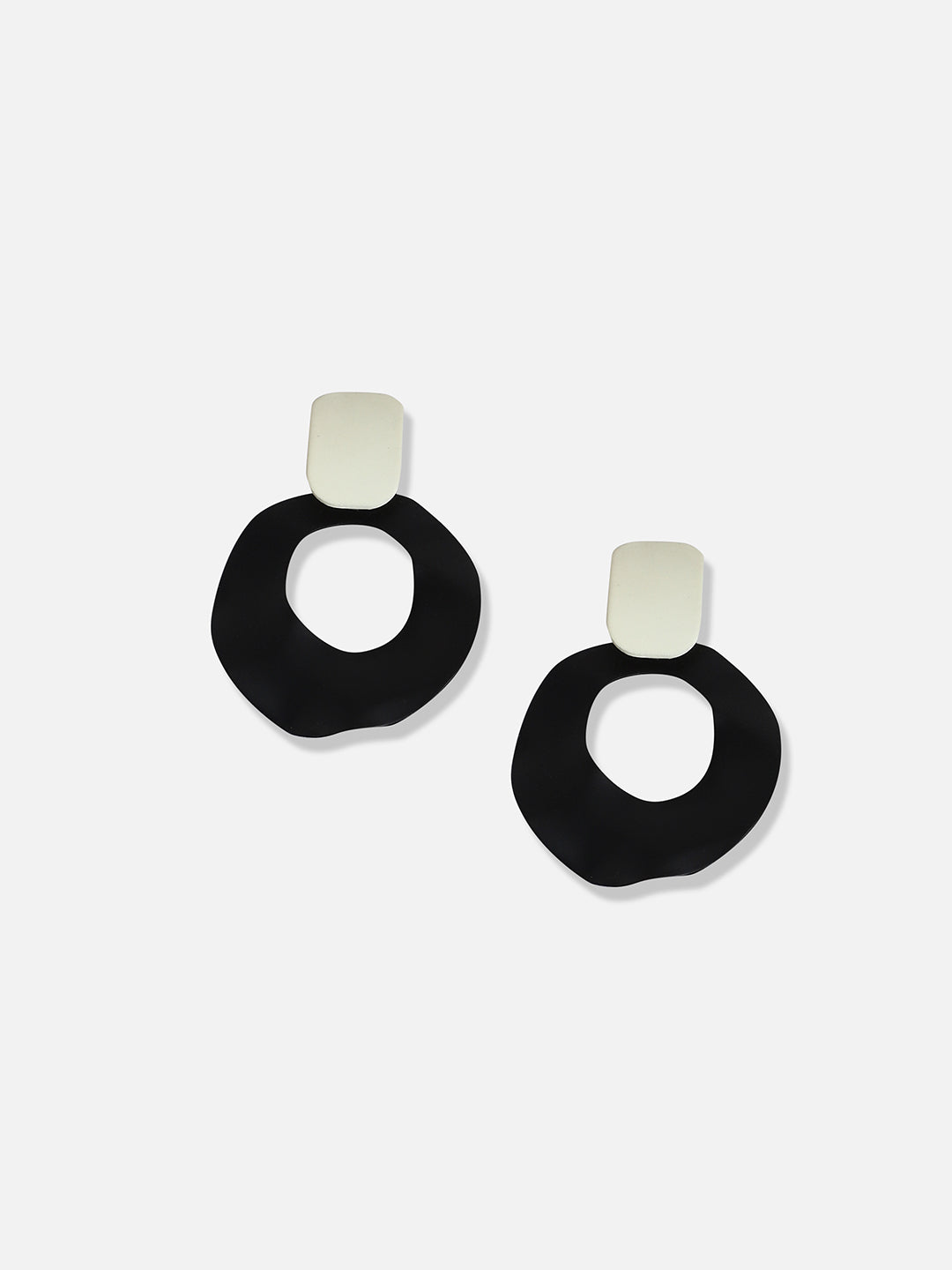 Silver Plated Designer Casual Drop Earring