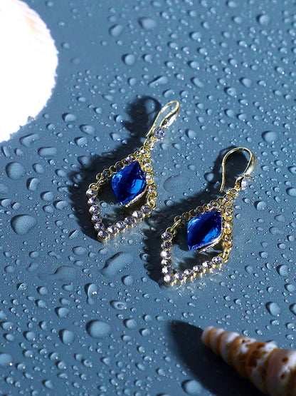 Silver Plated Designer Stone Party Drop Earring
