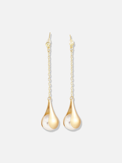 Gold Plated Pearls Casual Drop Earring