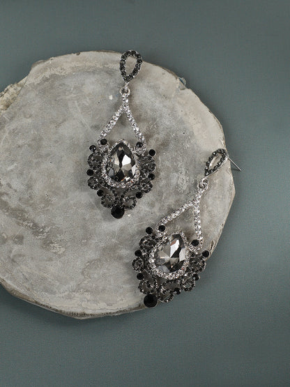 Silver Plated Designer Stone Casual Drop Earring
